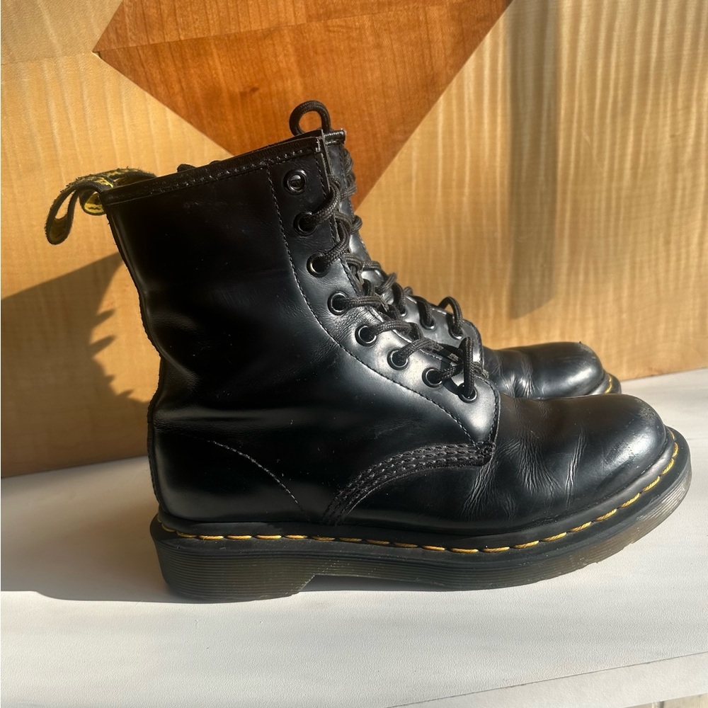 Dr. Martens 1460 smooth Black Leather combat boots size 7